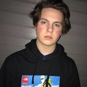 Meet your Posher, Marc-olivier